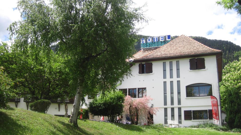 Hotel Restaurant Le Traineau Clelles المظهر الخارجي الصورة